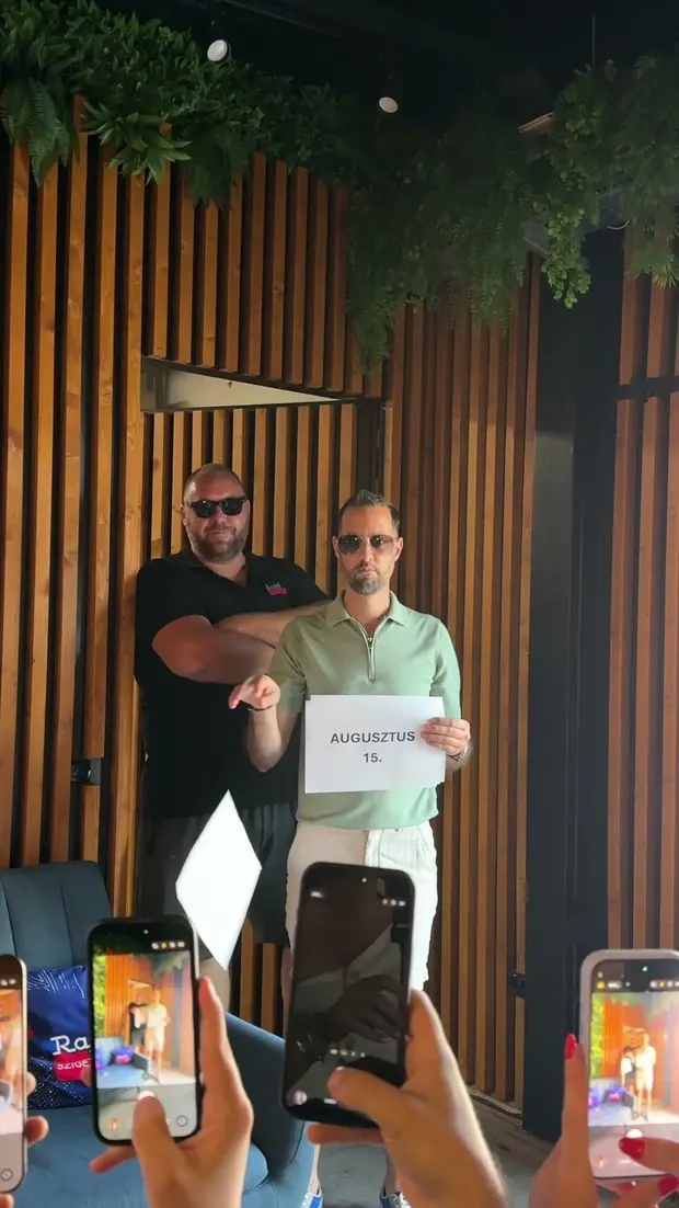 📺 NE MARADJ LE!📅Augusztus 15-én, 11:00-kor a Rapidszigetelés az RTL Mozaik című műsorában!. Videó előnézete.