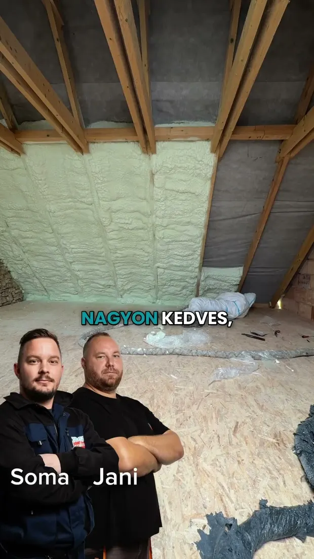 Tetőszigetelés nyitott cellás purhabbal – így lett a ház melegebb és biztonságosabb🏡. Videó előnézete.