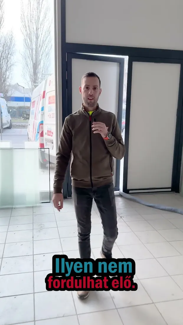 Purhab vs. tűz?! #sprayfoam #sprayfoaminsulation #hőszigetelés. Videó előnézete.