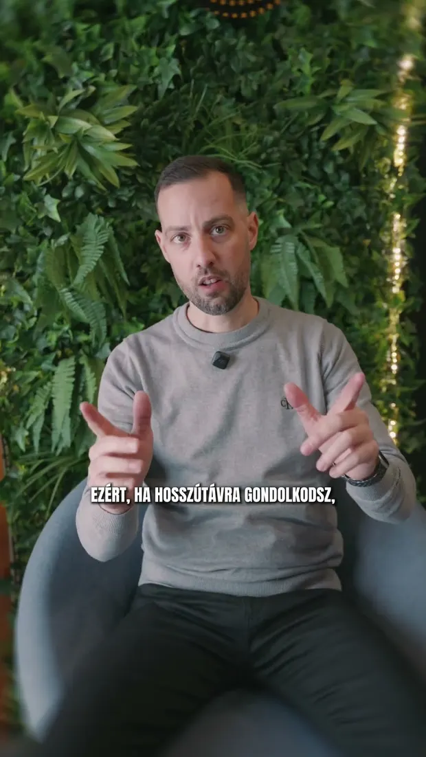 Te hosszú távra tervezel?Vagy 10–15 évente újra szeretnél szigetelni?🤔. Videó előnézete.