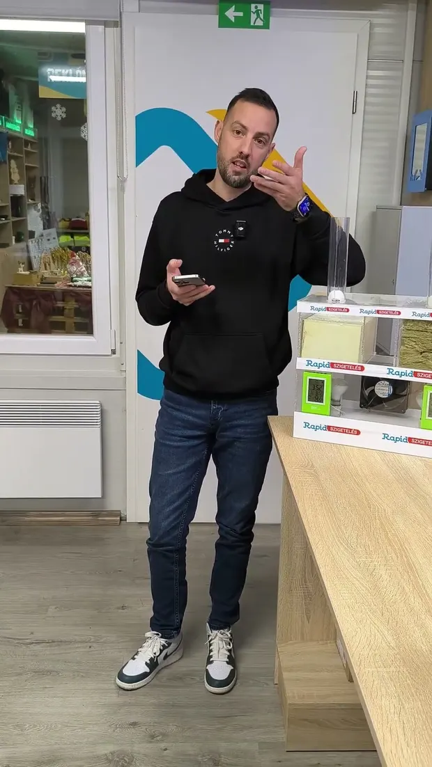 Megéri párazáró fóliát rakni közetgyapot alá? 🤔 #purhab #rapidszigetelés #purhabszigetelés. Videó előnézete.