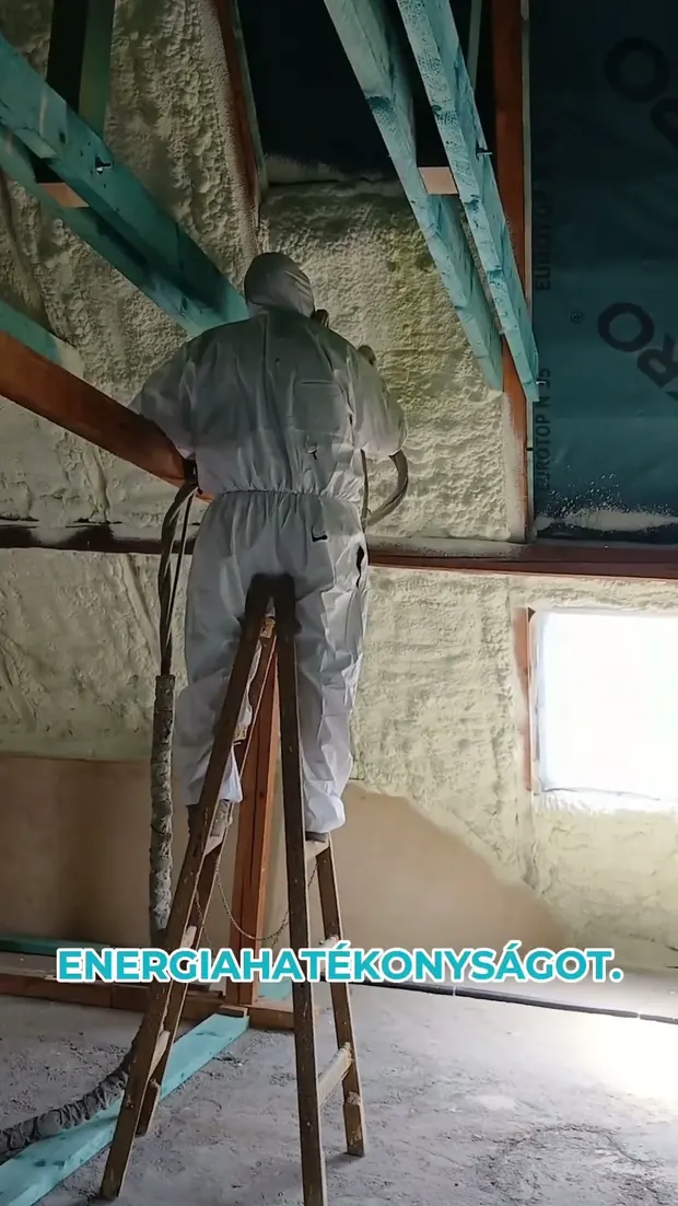 Miért lett ennyire népszerű a purhabszigetelés? 🤔A válasz egyszerű: mert működik.. Videó előnézete.