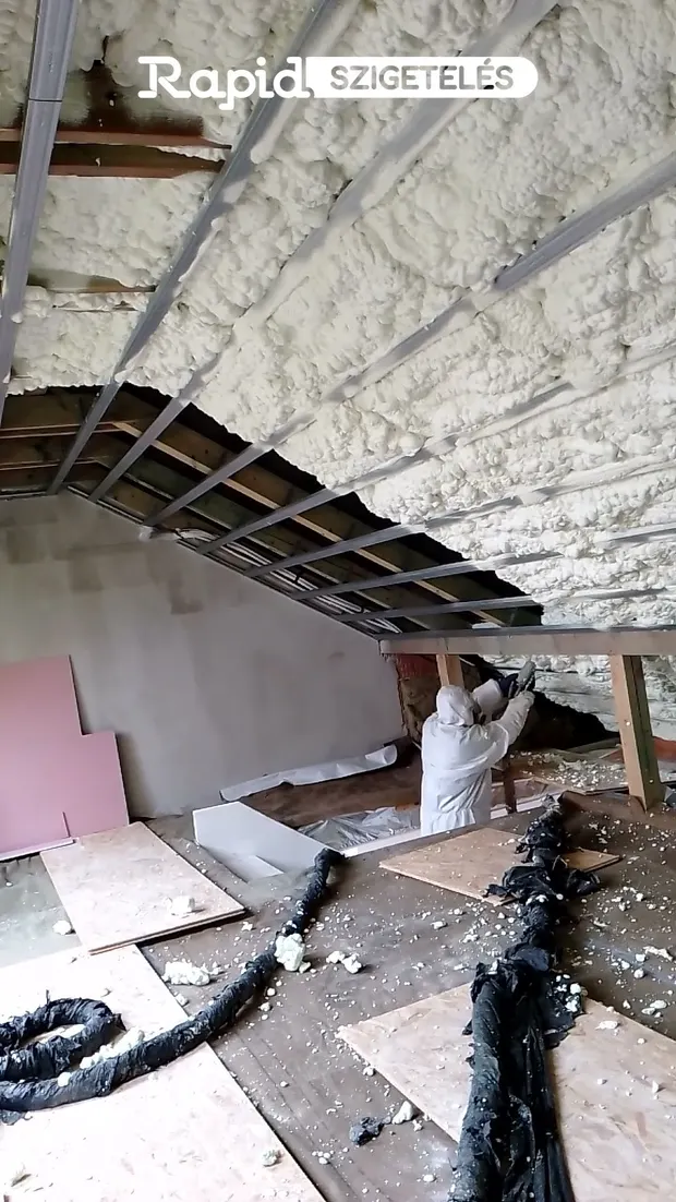 Alsóörs, január: 100 m²-rel kevesebb helyen szökik el a meleg.. Videó előnézete.