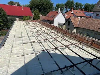 Födém purhab szigetelése — referenciakép 37