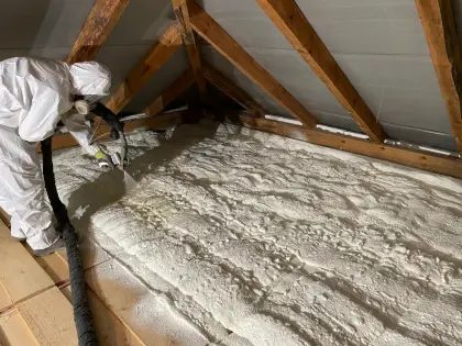 Födém purhab szigetelése — referenciakép 82