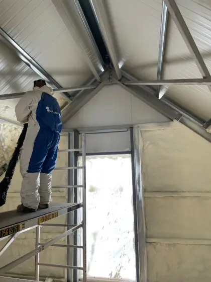 Könnyűszerkezetes ház purhab szigetelése — referenciakép 38